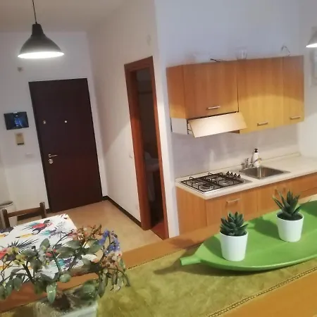Tommy's House 아파트 *